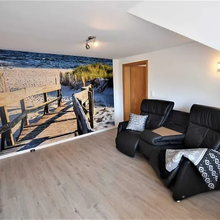 T _ T 2 アパート マレンテ