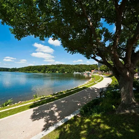 アパート T _ T 2 マレンテ